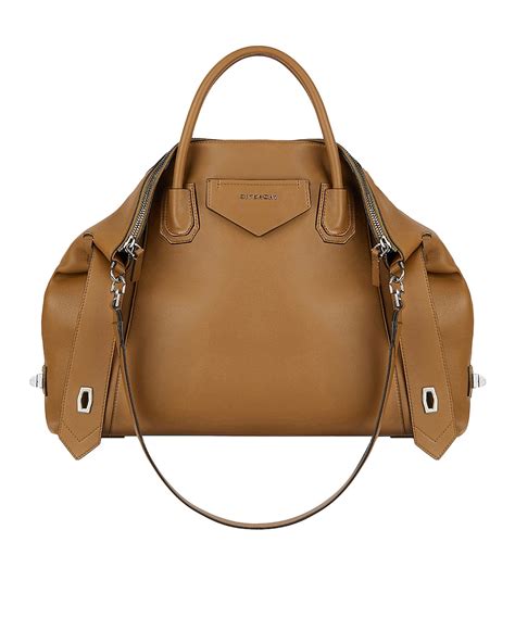 givenchy soft antigona